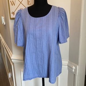 CECE Light blue flowey sleeve textured top